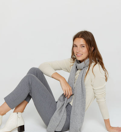 The Perfect Fiber for Seasonal Transitions: Cashmere’s Year-Round Versatility