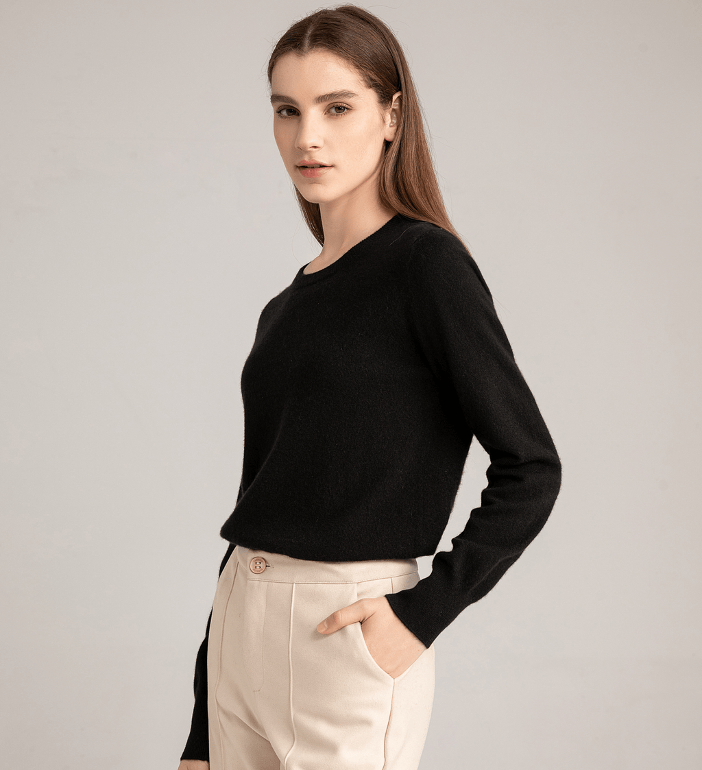 The Women’s Basic Crewneck Cashmere Sweater
