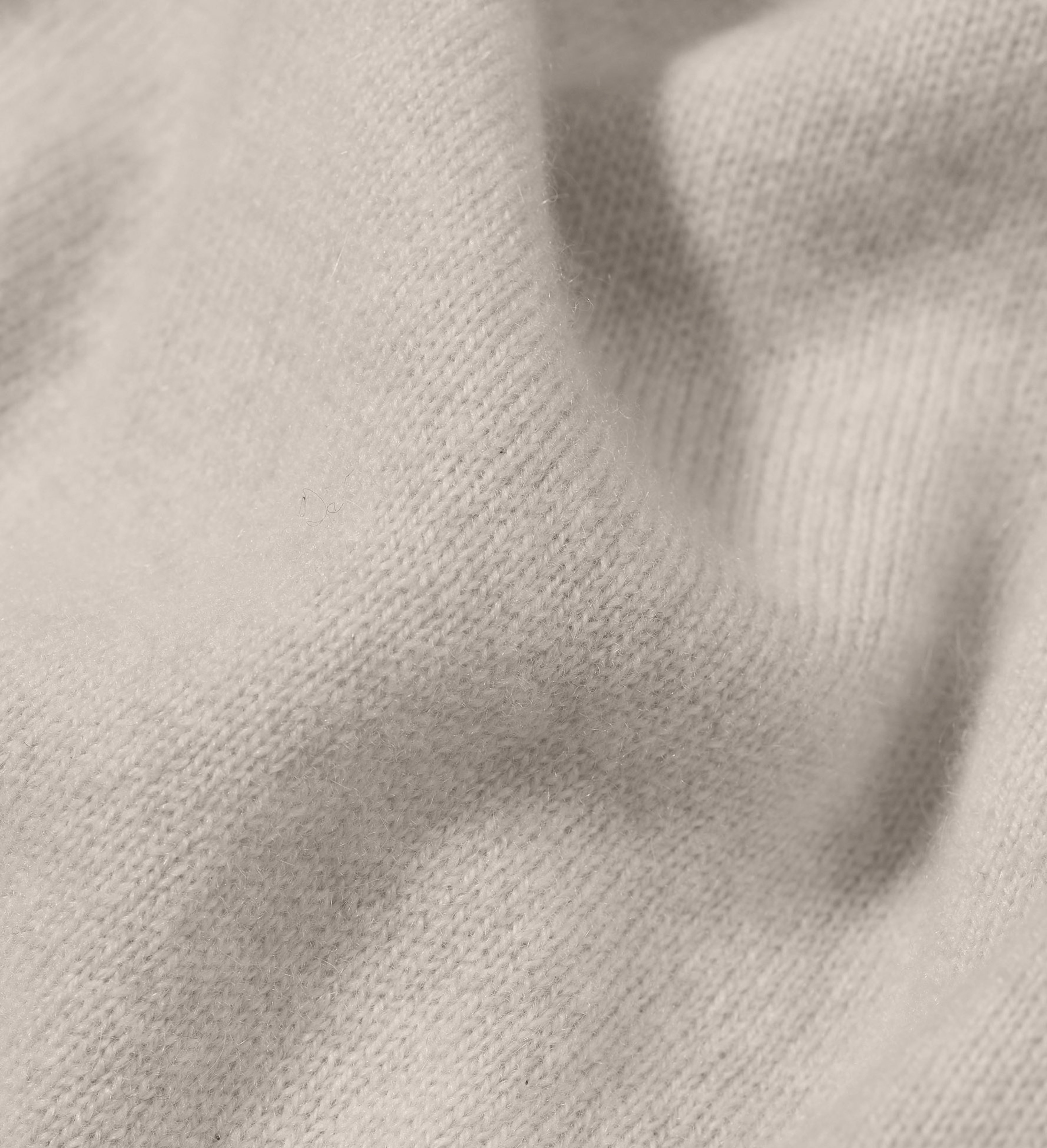 The Women’s Basic Crewneck Cashmere Sweater